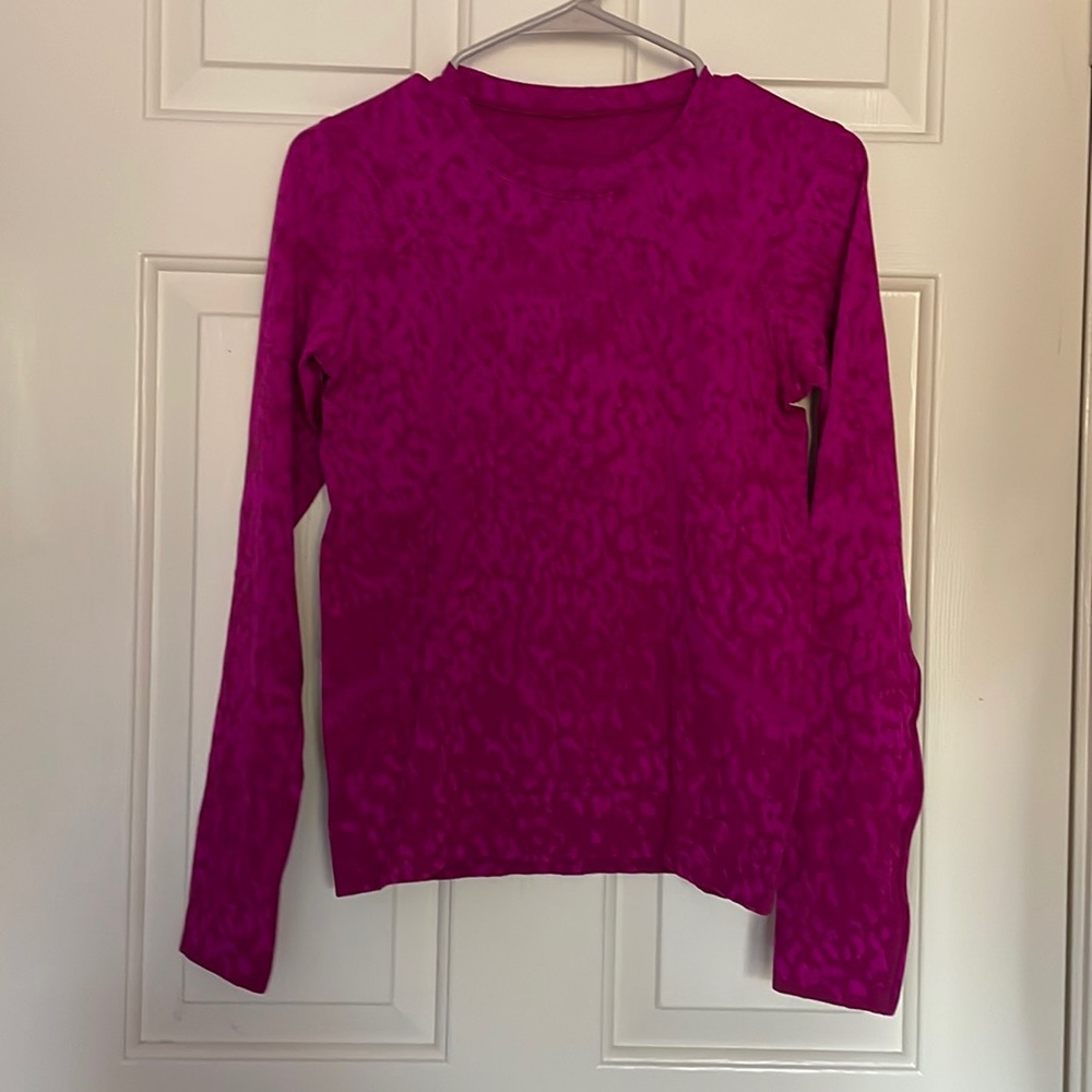 Long sleeve relaxed fit swiftly shirt